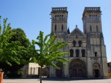 46848-Caen--abbaye-aux-Dames--parvis-de-l-eglise-Saint-Gilles-Caen-la-mer-Tourisme---Melanie-MAIGNAN