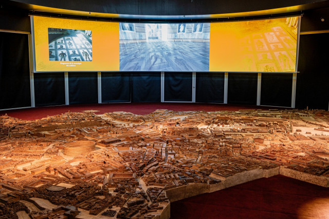 475257753-1233351298301241-72748761382348342-n - © Charlie Morineau 475257753-1233351298301241-72748761382348342-n