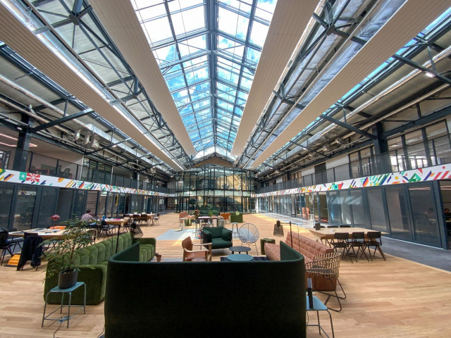 Atrium---MoHo--Copier- - © Moho Atrium---MoHo--Copier-