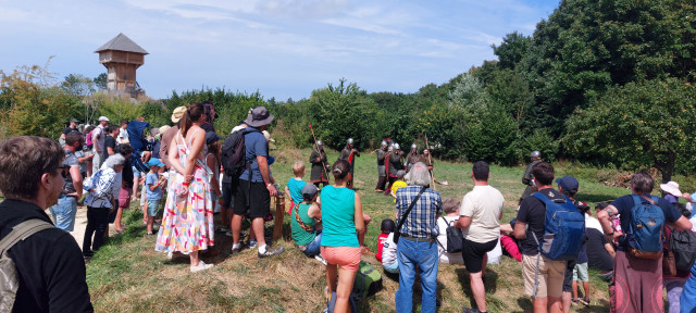 Ducal-manoeuvre-visiteurs3 - © ©Viking Center Ducal-manoeuvre-visiteurs3