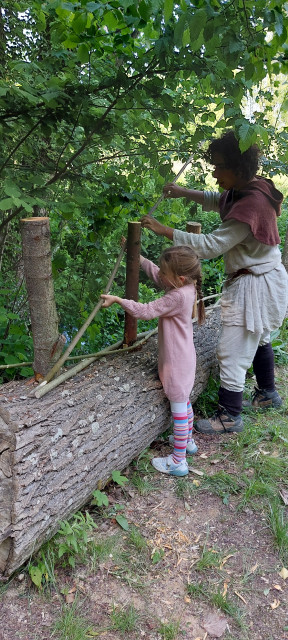 Le-tressage-d-un-plessis - © ©Viking Center Le-tressage-d-un-plessis