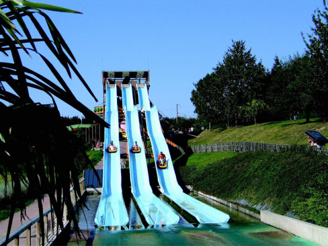 Parc d'attractions Festyland près de Caen en Normandie - © © Festyland Parc d'attractions Festyland près de Caen en Normandie