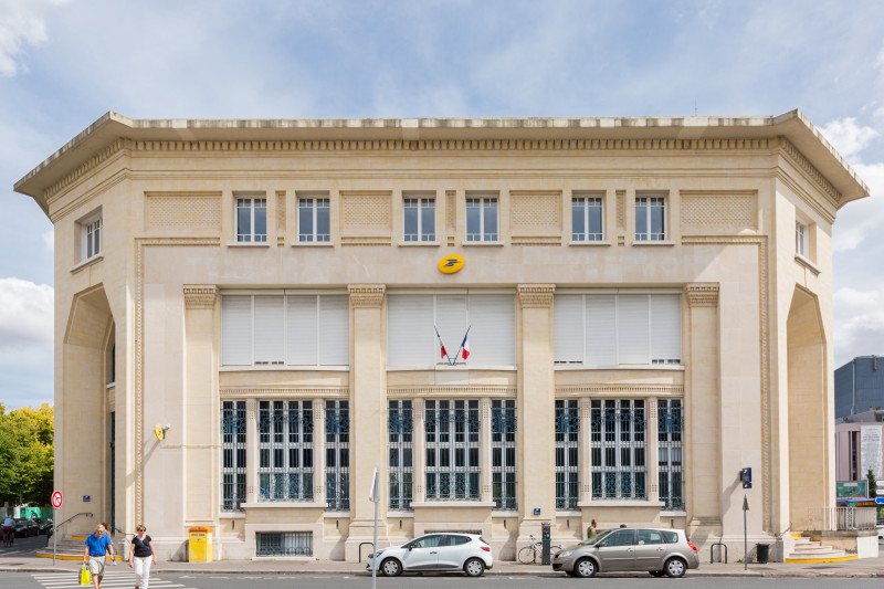 11-mars--Caen--bureau-de-poste-Gambetta-Caen-la-mer-Tourisme---Pauline---Mehdi---Photographie