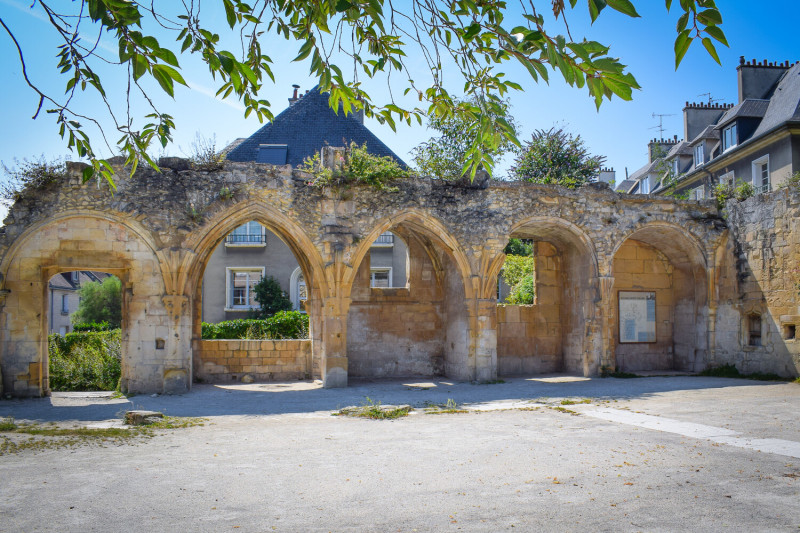 533833-Ancienne-Eglise-Saint-Gilles--Caen-Caen-la-mer-Tourisme---Alix-JONET--quartier-Saint-Gilles2-mai