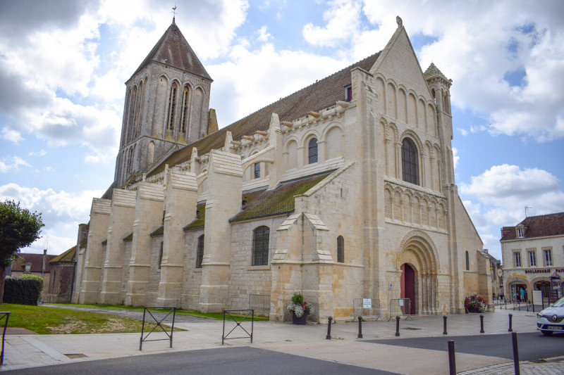 533851-Ouistreham--eglise-Saint-Samson-Caen-la-mer-Tourisme---Alix-JONET-1200px