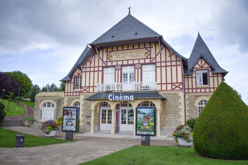 533859-Ouistreham--cinema-Le-Cabieu-Caen-la-mer-Tourisme---Alix-JONET-1200px