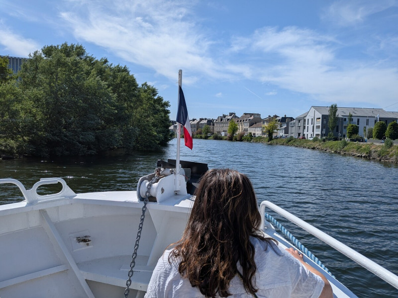 604854-Balade-en-bateau-les-Vedettes-Caennaises-Caen-la-mer-Tourisme---Alix-JONET-1200px